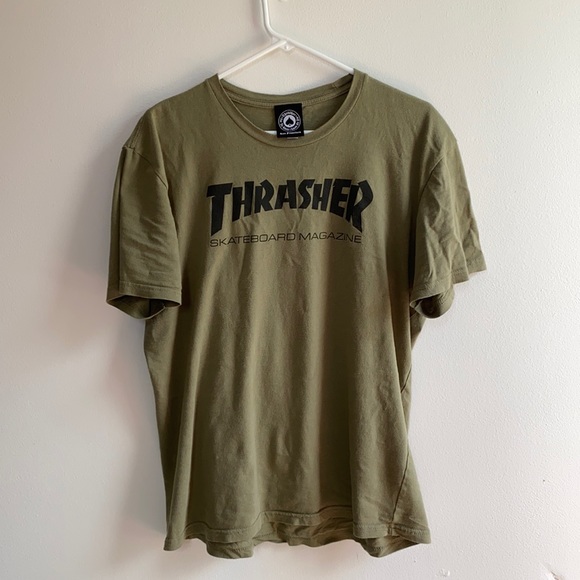 Thrasher Green Logo Tee Size Large - Picture 1 of 2